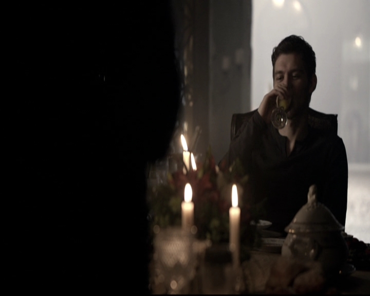 VampireDiariesWorld_dot_nl-TheOriginals_2x19WhenTheLeveeBreaks0012.jpg