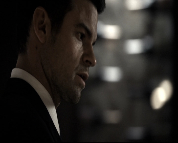 VampireDiariesWorld_dot_nl-TheOriginals_2x19WhenTheLeveeBreaks0018.jpg