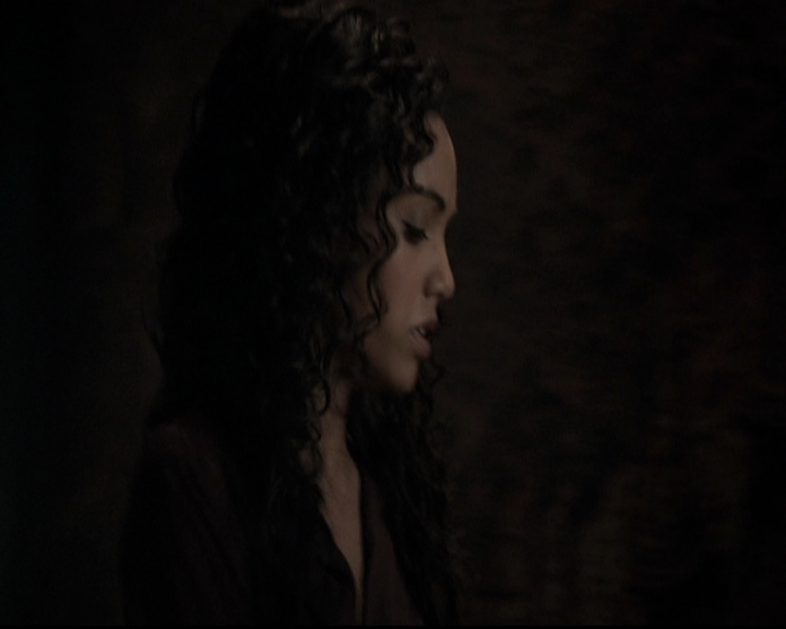 VampireDiariesWorld_dot_nl-TheOriginals_2x19WhenTheLeveeBreaks0036.jpg