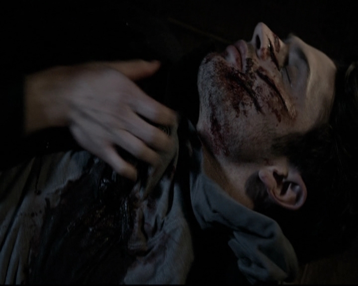 VampireDiariesWorld_dot_nl-TheOriginals_2x19WhenTheLeveeBreaks1758.jpg