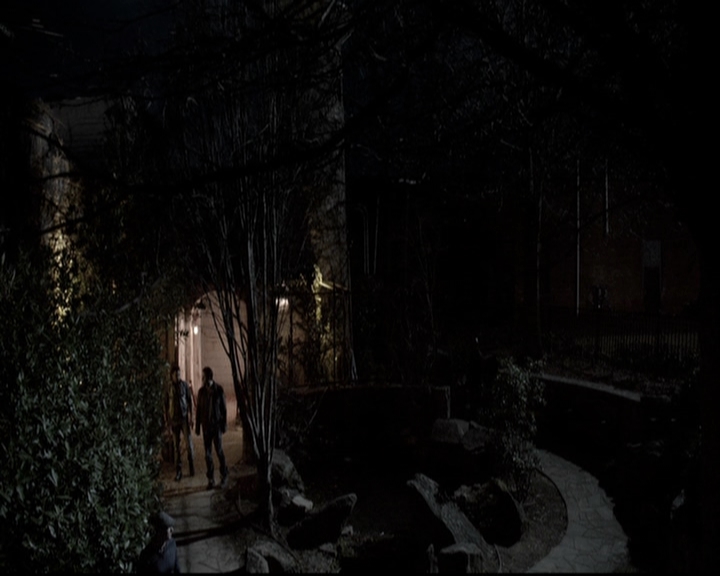 VampireDiariesWorld_dot_nl-TheOriginals_2x19WhenTheLeveeBreaks1952.jpg