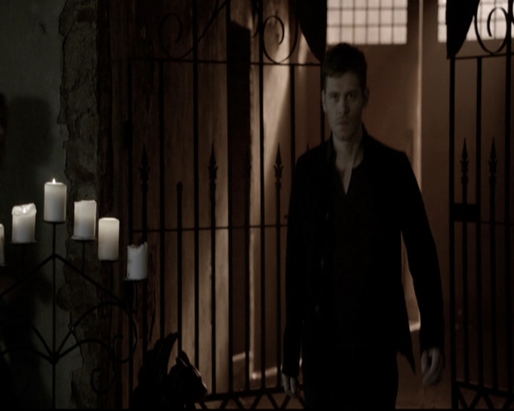 VampireDiariesWorld_dot_nl-TheOriginals_2x19WhenTheLeveeBreaks2030.jpg