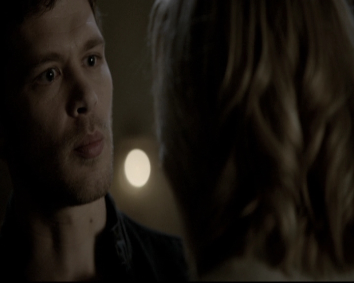 VampireDiariesWorld_dot_nl-TheOriginals_2x19WhenTheLeveeBreaks2141.jpg