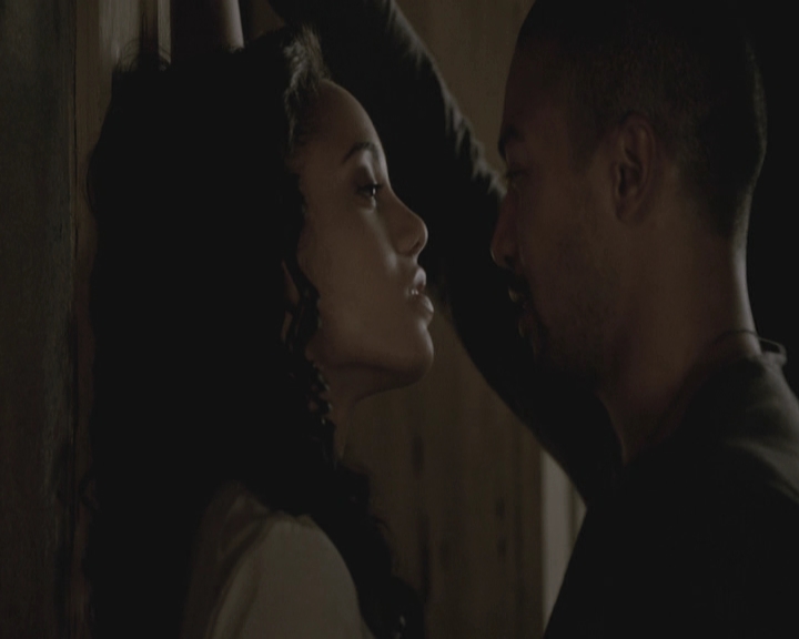 VampireDiariesWorld-dot-nl_TheOriginals-2x20CityBeneathTheSea-DeletedScenes0022.jpg
