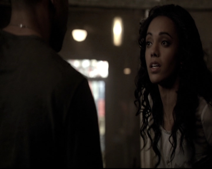 VampireDiariesWorld_dot_nl-TheOriginals_2x20CityBeneathTheSea0301.jpg VampireDiariesWorld_dot_nl-TheOriginals_2x20CityBeneathTheSea0301.jpg