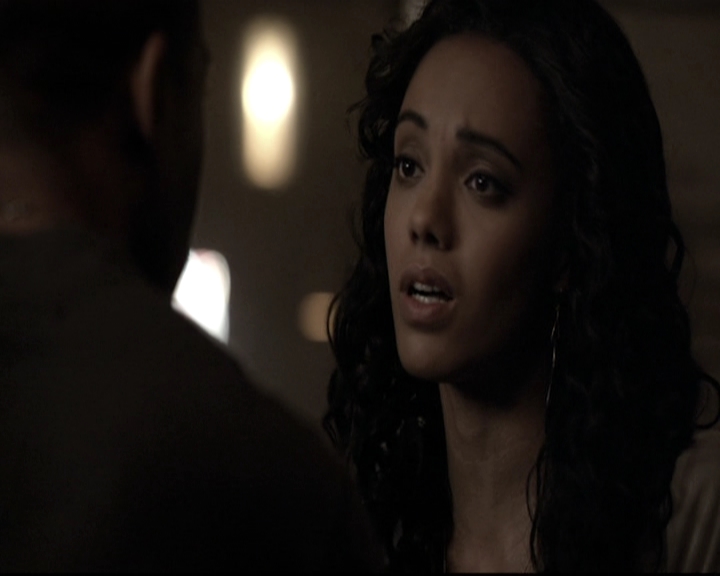 VampireDiariesWorld_dot_nl-TheOriginals_2x20CityBeneathTheSea0317.jpg VampireDiariesWorld_dot_nl-TheOriginals_2x20CityBeneathTheSea0317.jpg