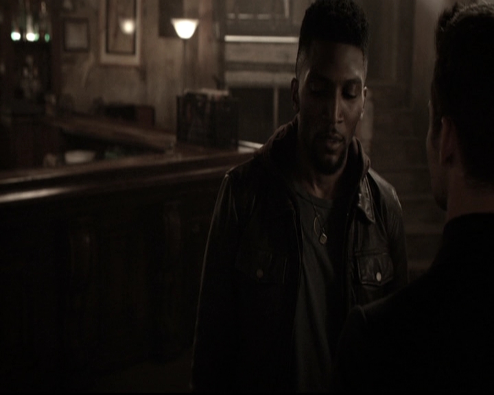 VampireDiariesWorld_dot_nl-TheOriginals_2x20CityBeneathTheSea0557.jpg
