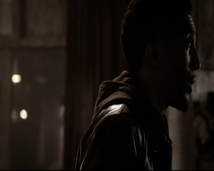 VampireDiariesWorld_dot_nl-TheOriginals_2x20CityBeneathTheSea0561.jpg