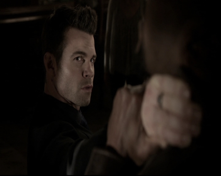 VampireDiariesWorld_dot_nl-TheOriginals_2x20CityBeneathTheSea0571.jpg
