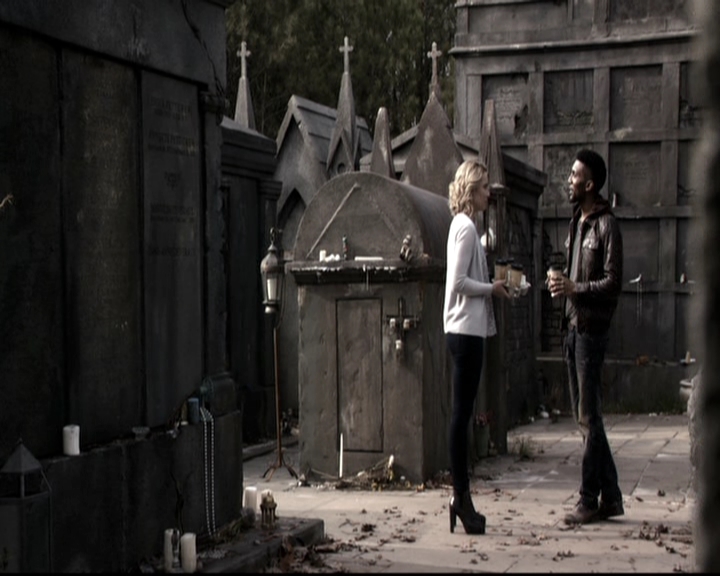 VampireDiariesWorld_dot_nl-TheOriginals_2x20CityBeneathTheSea1281.jpg