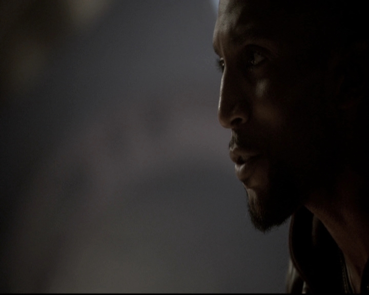 VampireDiariesWorld_dot_nl-TheOriginals_2x20CityBeneathTheSea2012.jpg