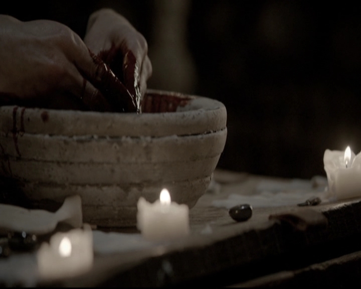 VampireDiariesWorld_dot_nl-TheOriginals_2x20CityBeneathTheSea2190.jpg