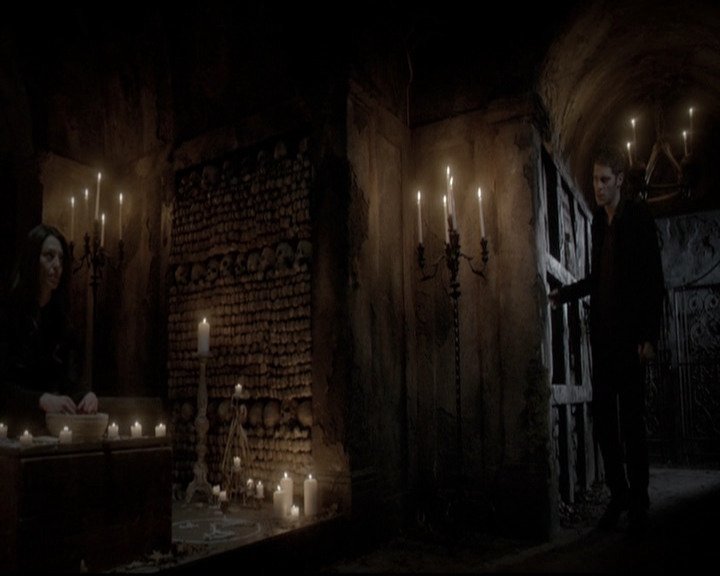 VampireDiariesWorld_dot_nl-TheOriginals_2x20CityBeneathTheSea2200.jpg