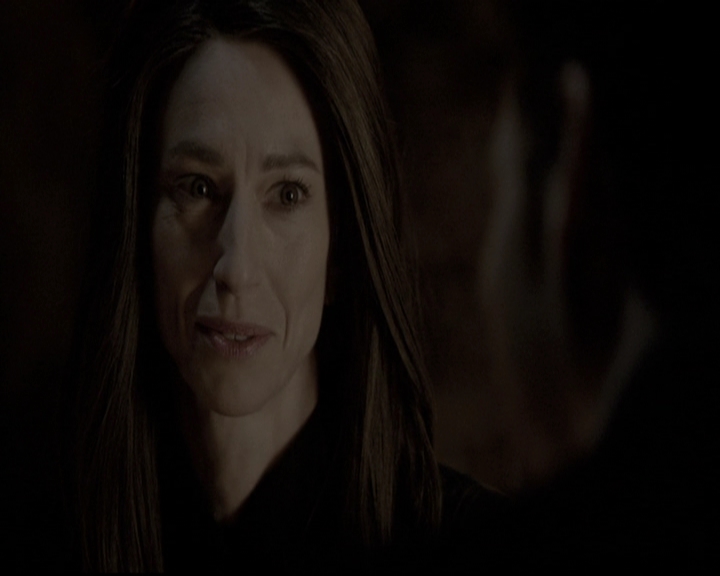 VampireDiariesWorld_dot_nl-TheOriginals_2x20CityBeneathTheSea2279.jpg