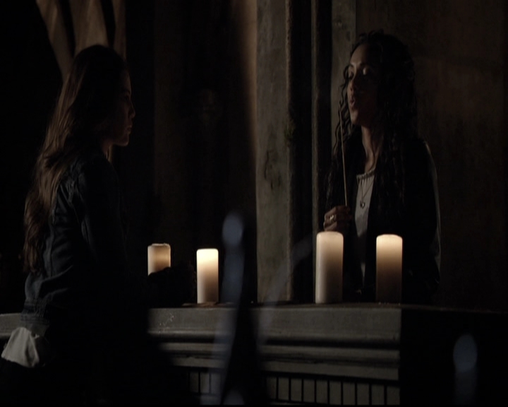 VampireDiariesWorld_dot_nl-TheOriginals_2x21FireWithFire0006.jpg