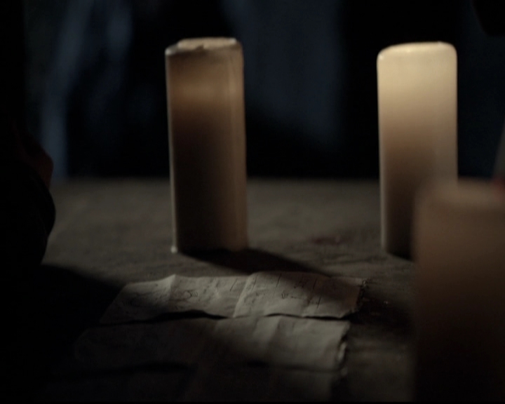 VampireDiariesWorld_dot_nl-TheOriginals_2x21FireWithFire0008.jpg