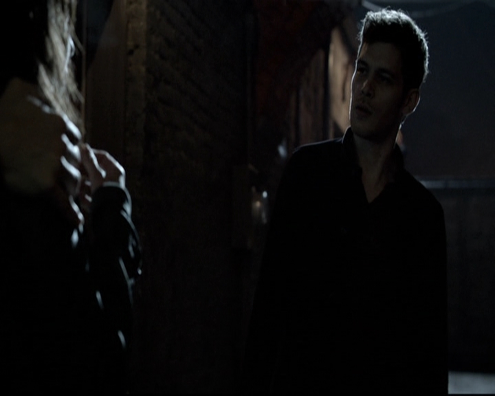 VampireDiariesWorld_dot_nl-TheOriginals_2x21FireWithFire0060.jpg