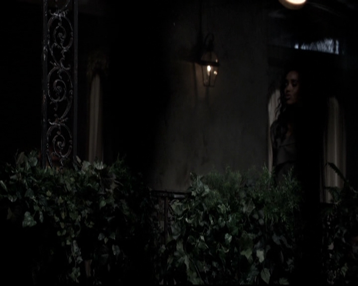 VampireDiariesWorld_dot_nl-TheOriginals_2x21FireWithFire0396.jpg VampireDiariesWorld_dot_nl-TheOriginals_2x21FireWithFire0396.jpg