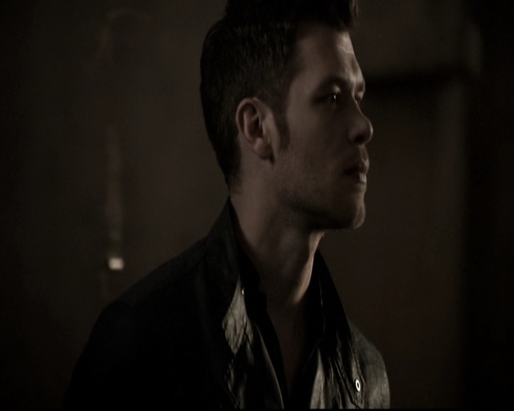 VampireDiariesWorld_dot_nl-TheOriginals_2x21FireWithFire0515.jpg