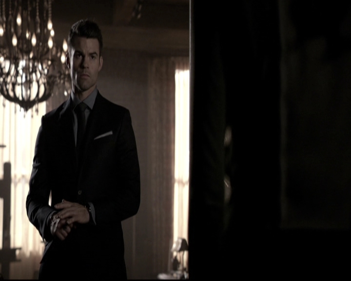 VampireDiariesWorld_dot_nl-TheOriginals_2x21FireWithFire1000.jpg