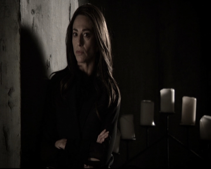 VampireDiariesWorld_dot_nl-TheOriginals_2x21FireWithFire1450.jpg