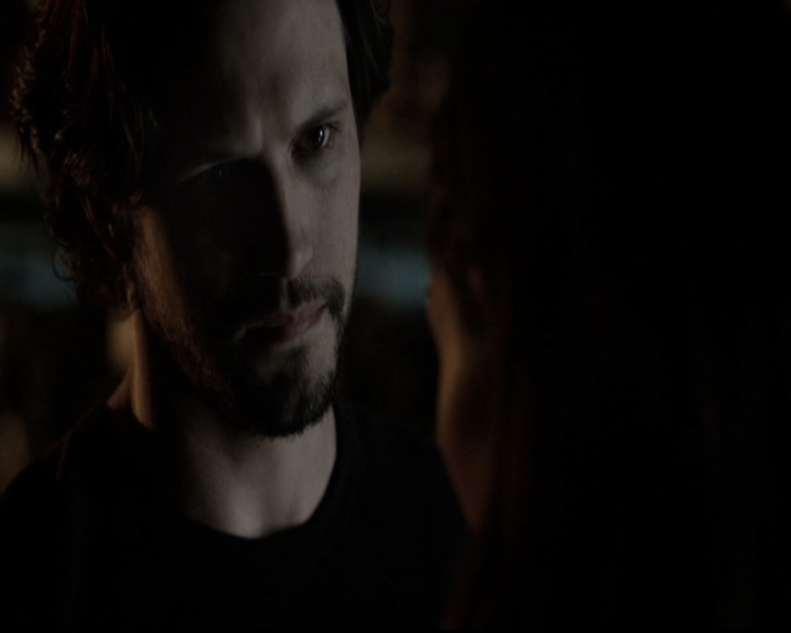 VampireDiariesWorld_dot_nl-TheOriginals_2x21FireWithFire1605.jpg VampireDiariesWorld_dot_nl-TheOriginals_2x21FireWithFire1605.jpg