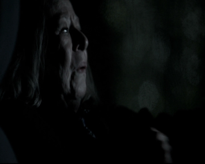 VampireDiariesWorld_dot_nl-TheOriginals_2x21FireWithFire1943.jpg