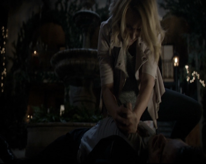 VampireDiariesWorld_dot_nl-TheOriginals_2x21FireWithFire2154.jpg