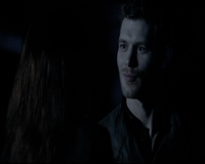 VampireDiariesWorld_dot_nl-TheOriginals_2x22AshesToAshes0052.jpg