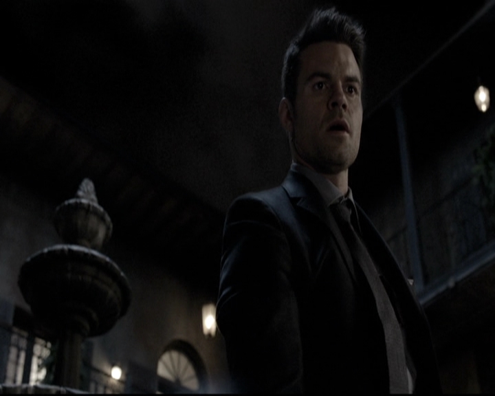 VampireDiariesWorld_dot_nl-TheOriginals_2x22AshesToAshes0082.jpg