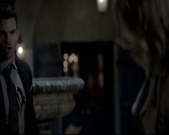 VampireDiariesWorld_dot_nl-TheOriginals_2x22AshesToAshes0094.jpg
