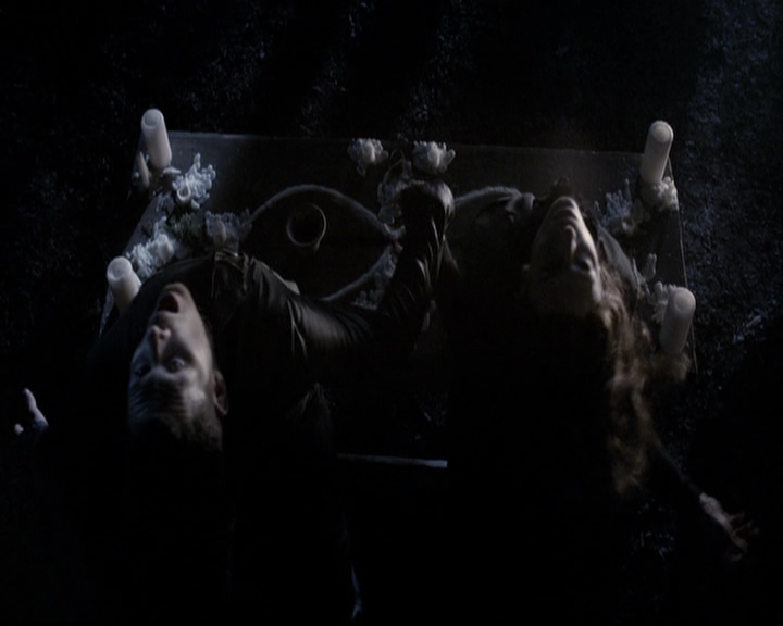 VampireDiariesWorld_dot_nl-TheOriginals_2x22AshesToAshes0140.jpg VampireDiariesWorld_dot_nl-TheOriginals_2x22AshesToAshes0140.jpg