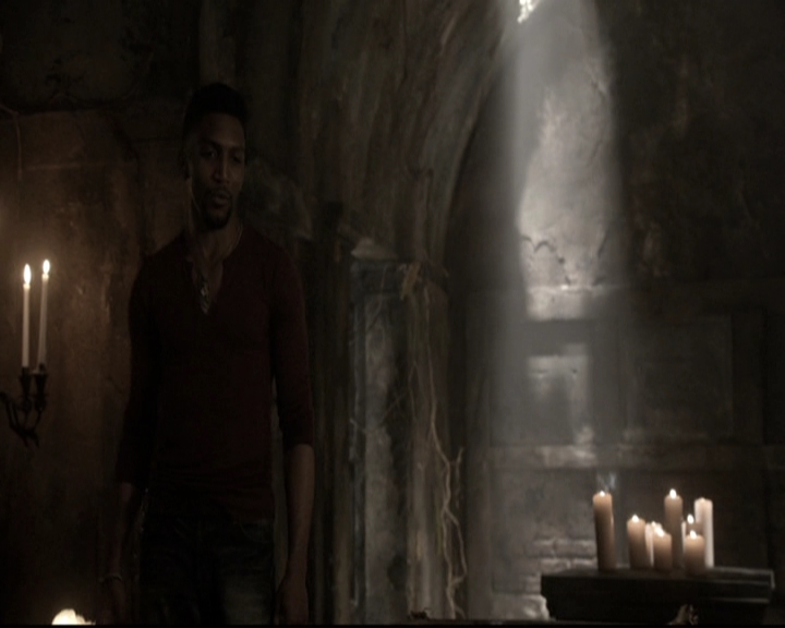 VampireDiariesWorld_dot_nl-TheOriginals_2x22AshesToAshes0393.jpg