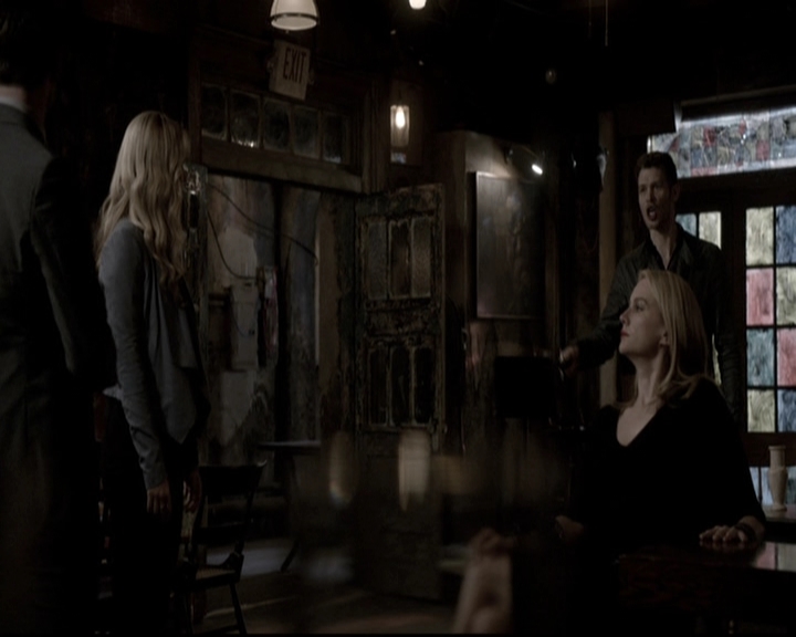 VampireDiariesWorld_dot_nl-TheOriginals_2x22AshesToAshes1213.jpg VampireDiariesWorld_dot_nl-TheOriginals_2x22AshesToAshes1213.jpg