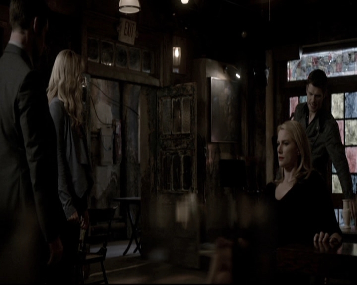 VampireDiariesWorld_dot_nl-TheOriginals_2x22AshesToAshes1215.jpg VampireDiariesWorld_dot_nl-TheOriginals_2x22AshesToAshes1215.jpg