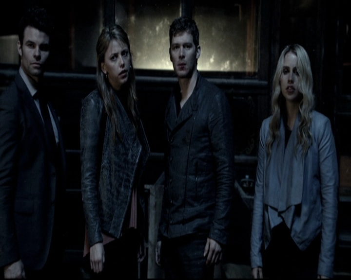 VampireDiariesWorld_dot_nl-TheOriginals_2x22AshesToAshes1802.jpg