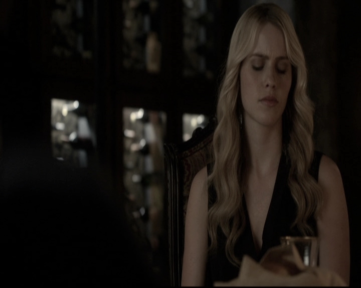 VampireDiariesWorld_dot_nl-TheOriginals_2x22AshesToAshes1895.jpg VampireDiariesWorld_dot_nl-TheOriginals_2x22AshesToAshes1895.jpg