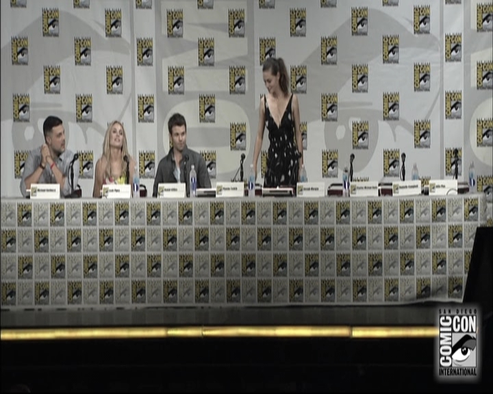 VampireDiariesWorld-dot-nl_TheOriginals-S3SanDiegoComicCon2014Panel0041.jpg