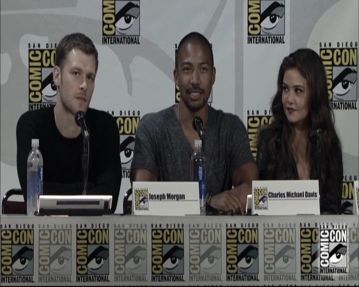 VampireDiariesWorld-dot-nl_TheOriginals-S3SanDiegoComicCon2014Panel0831.jpg