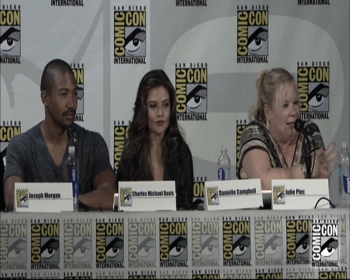 VampireDiariesWorld-dot-nl_TheOriginals-S3SanDiegoComicCon2014Panel0872.jpg
