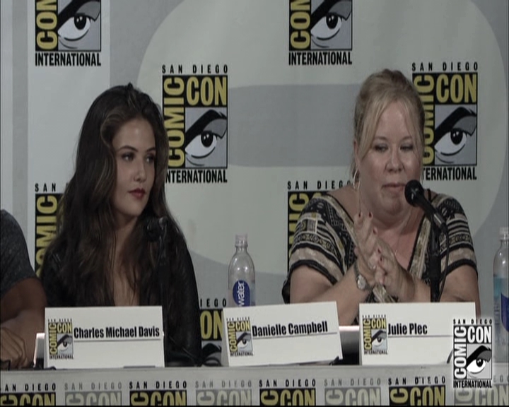VampireDiariesWorld-dot-nl_TheOriginals-S3SanDiegoComicCon2014Panel1065.jpg