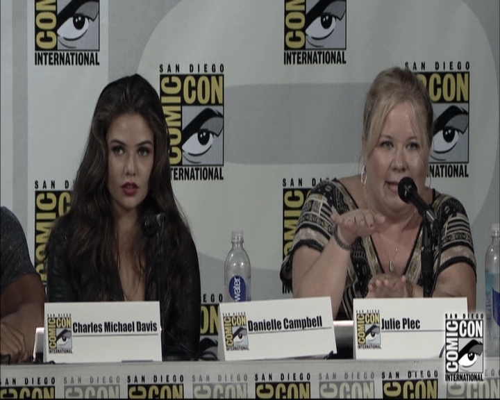 VampireDiariesWorld-dot-nl_TheOriginals-S3SanDiegoComicCon2014Panel1072.jpg