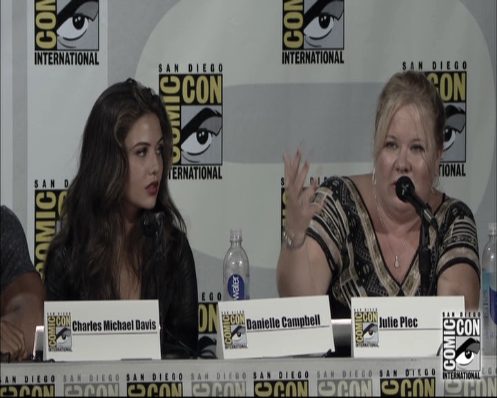VampireDiariesWorld-dot-nl_TheOriginals-S3SanDiegoComicCon2014Panel1079.jpg