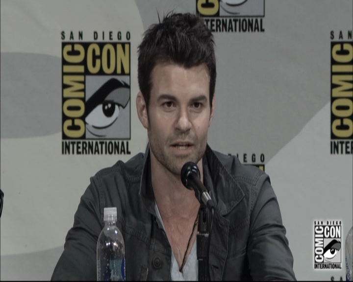 VampireDiariesWorld-dot-nl_TheOriginals-S3SanDiegoComicCon2014Panel1151.jpg