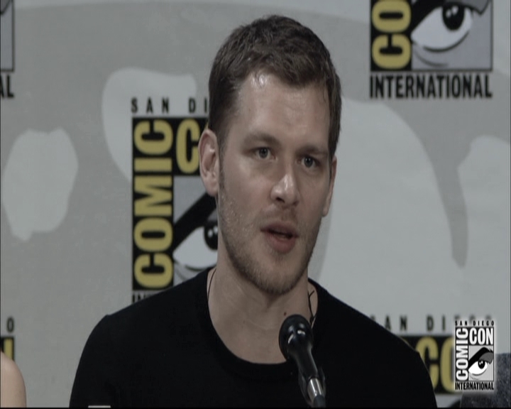 VampireDiariesWorld-dot-nl_TheOriginals-S3SanDiegoComicCon2014Panel1238.jpg