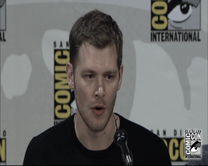 VampireDiariesWorld-dot-nl_TheOriginals-S3SanDiegoComicCon2014Panel1244.jpg