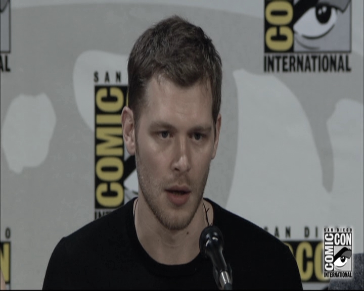 VampireDiariesWorld-dot-nl_TheOriginals-S3SanDiegoComicCon2014Panel1245.jpg
