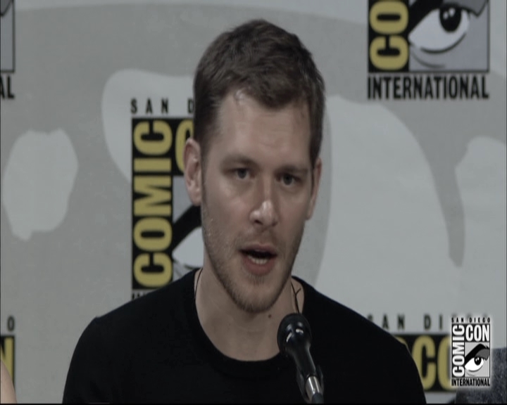 VampireDiariesWorld-dot-nl_TheOriginals-S3SanDiegoComicCon2014Panel1248.jpg