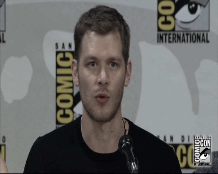 VampireDiariesWorld-dot-nl_TheOriginals-S3SanDiegoComicCon2014Panel1255.jpg