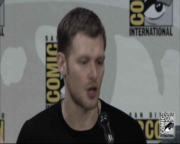 VampireDiariesWorld-dot-nl_TheOriginals-S3SanDiegoComicCon2014Panel1256.jpg